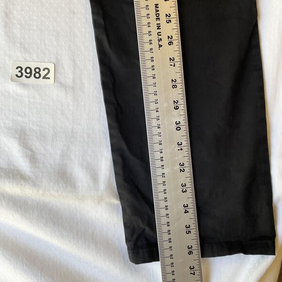 Lee Women Pants 8 SHORT Black Chino Straight Leg 29" Inseam Relaxed Fit Mid Rise - Picture 6 of 11